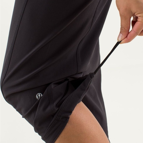 Lululemon Step Lively Crops - Picture 4 of 12